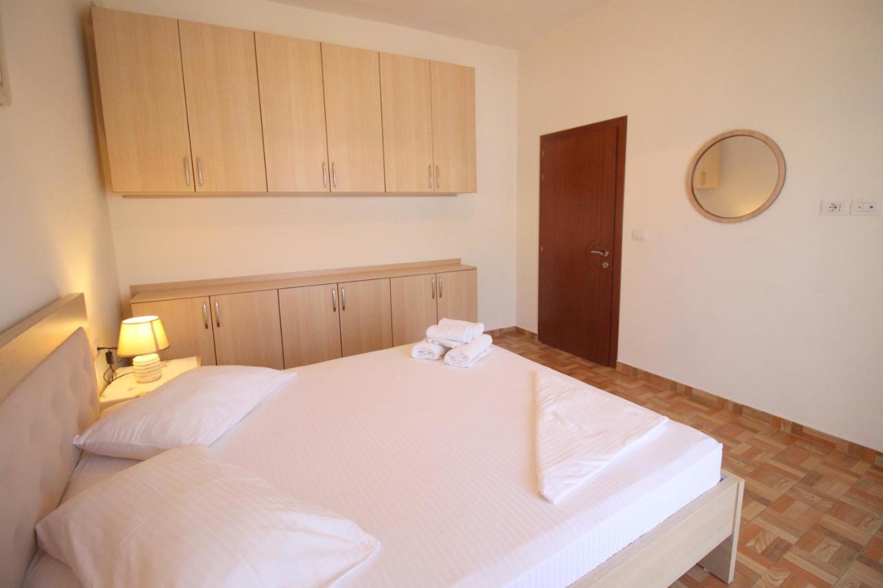Doka Center Apartments Σαράντα Εξωτερικό φωτογραφία